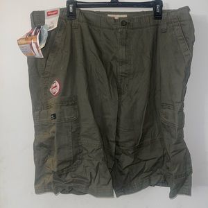Wrangler Cargo Shorts 42